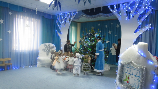 Новый год- это время волшебства - МБДОУ детский сад «Морячок»